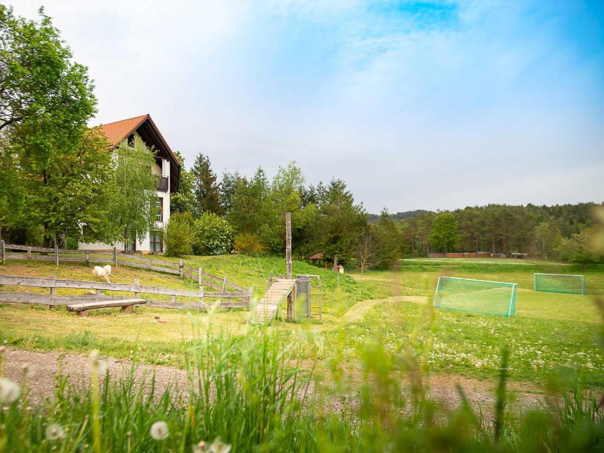 Villa Ennerla Hof à Pottenstein Extérieur photo