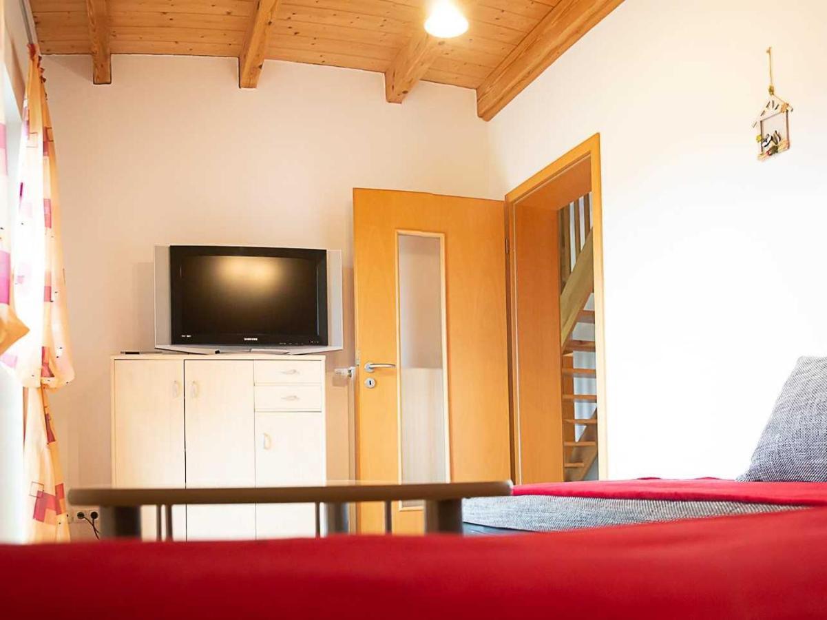 Villa Ennerla Hof à Pottenstein Extérieur photo
